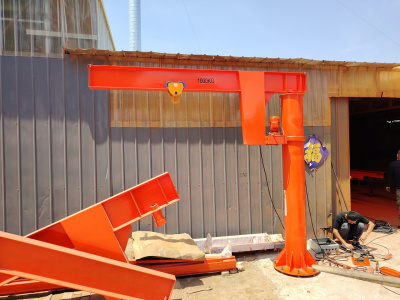 Кран консольный TOR JIB 1000 кг 3х3 м поворотный 360° с электроприводом